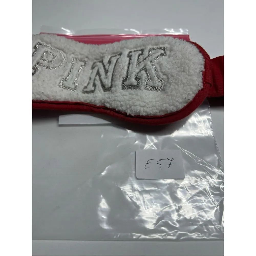 Victoria Secret PINK Eye Mask/Red and White Silver Logo Sherpa - Picture 8 of 8